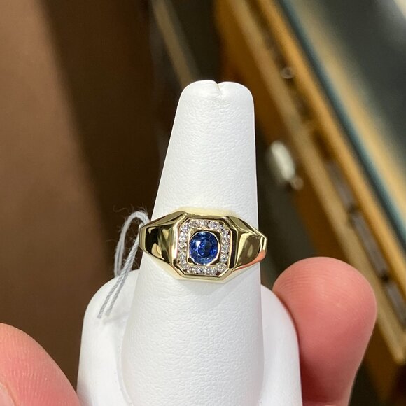 Sapphire And Diamond Gold Ring - Picture 1 of 6